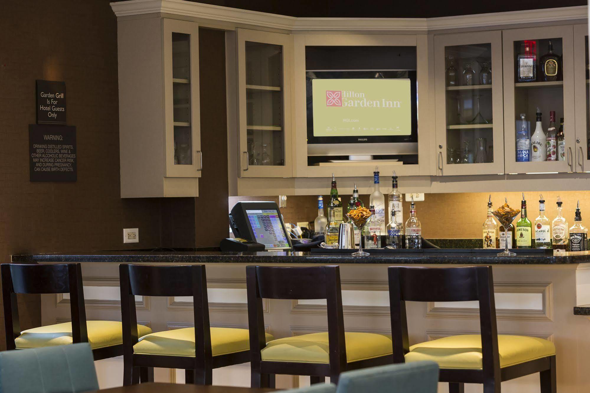 Hilton Garden Inn Plymouth Exterior foto